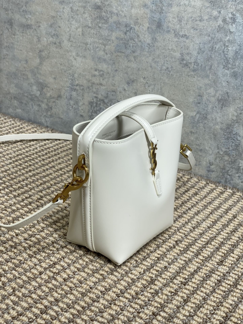 Y51 top handle bags
